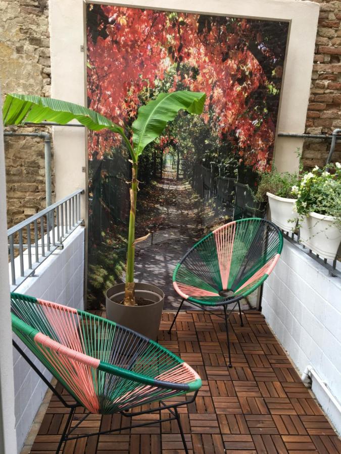 Chez Anna Apartment Iesi Bagian luar foto